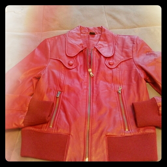 Jacket - Picture 1 of 5